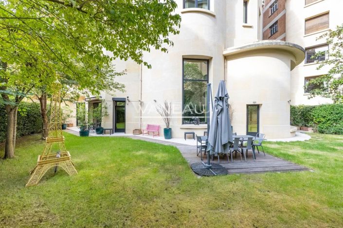 Image No.37-5 Bed Apartment for sale