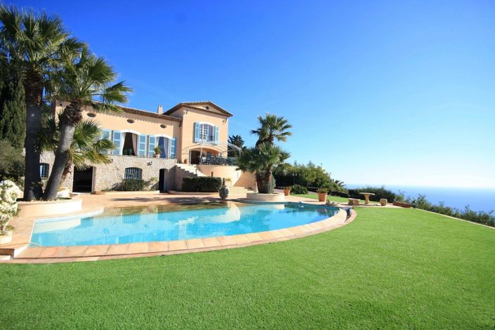 Image No.3-5 Bed House for sale