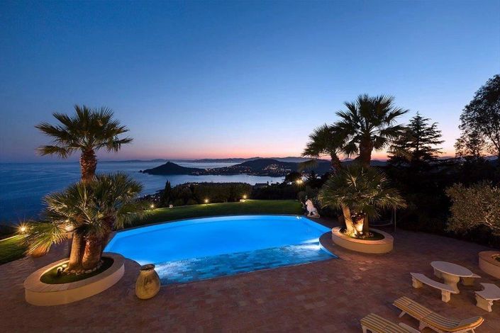 Image No.4-5 Bed House for sale