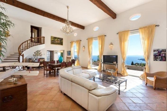 Image No.5-5 Bed House for sale