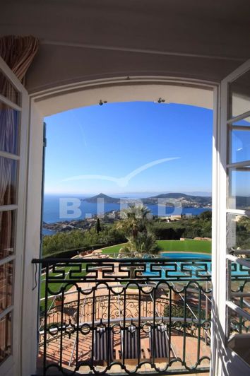 Image No.9-Maison de 5 chambres à vendre à Saint-Raphael