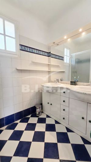 Image No.17-Maison de 4 chambres à vendre à Fréjus