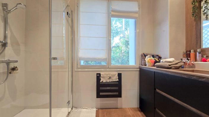 Image No.17-4 Bed Apartment for sale