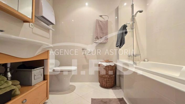 Image No.22-Appartement de 4 chambres à vendre à Saint-Raphael