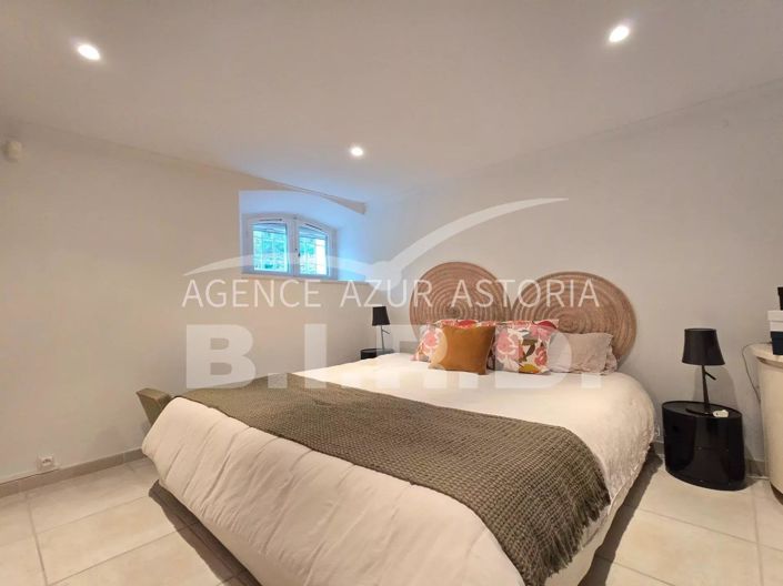 Image No.23-Appartement de 4 chambres à vendre à Saint-Raphael