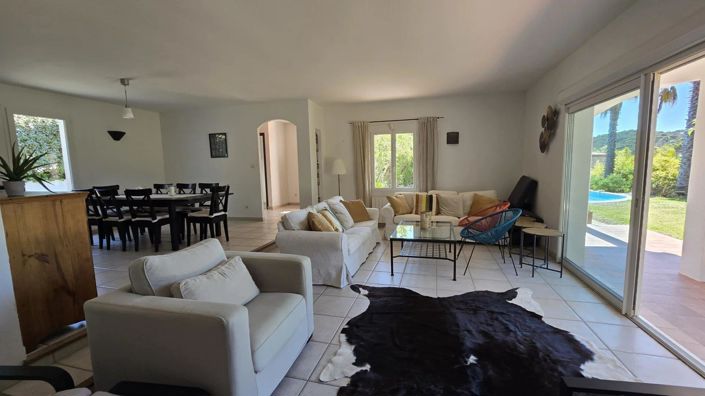 Image No.13-3 Bed House for sale