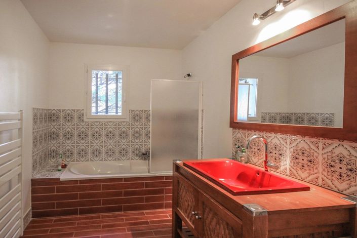 Image No.14-3 Bed House for sale