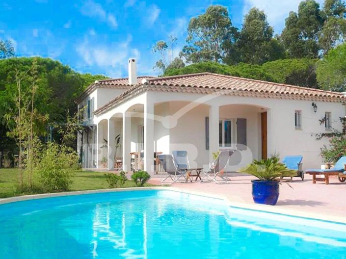 Image No.19-3 Bed House for sale