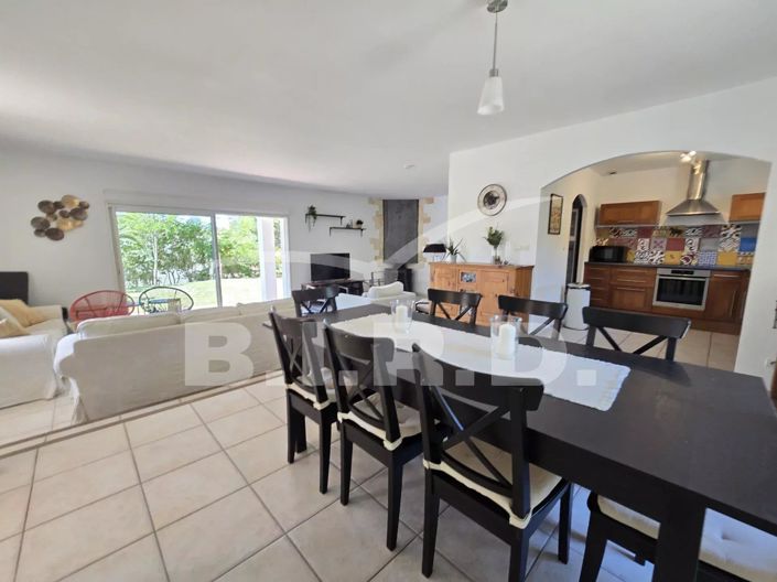 Image No.21-3 Bed House for sale