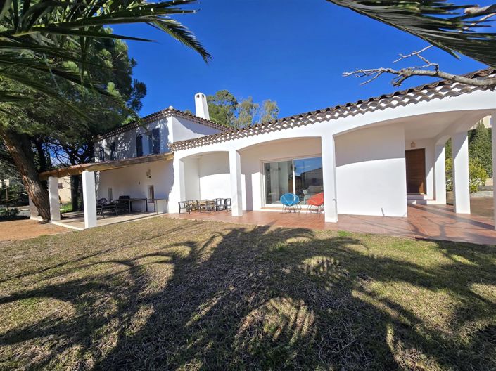 Image No.3-3 Bed House for sale