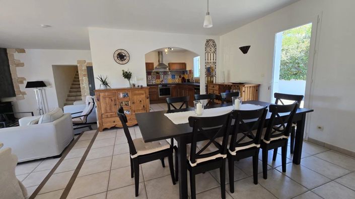 Image No.7-3 Bed House for sale