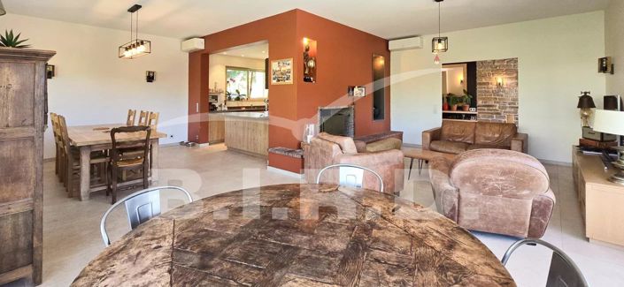 Image No.4-Maison de 6 chambres à vendre à Saint-Raphael