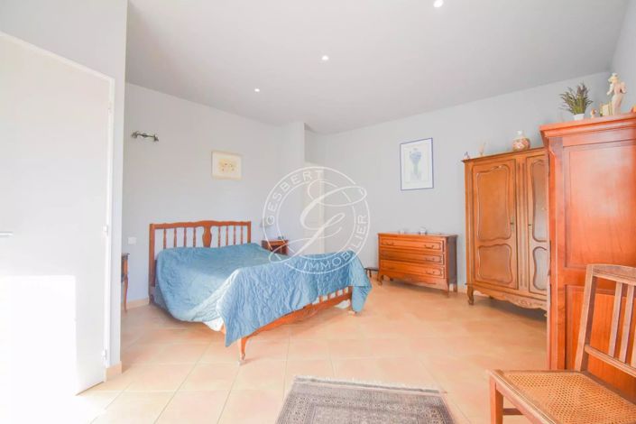 Image No.10-Maison de 5 chambres à vendre à Salernes