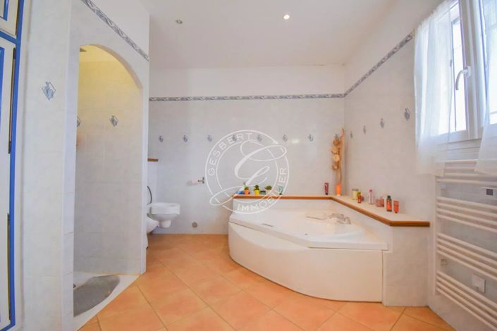 Image No.19-Maison de 5 chambres à vendre à Salernes