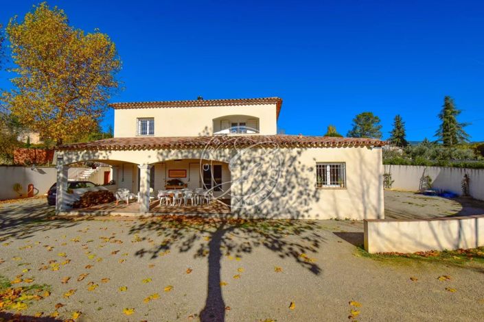 Image No.2-Maison de 5 chambres à vendre à Salernes