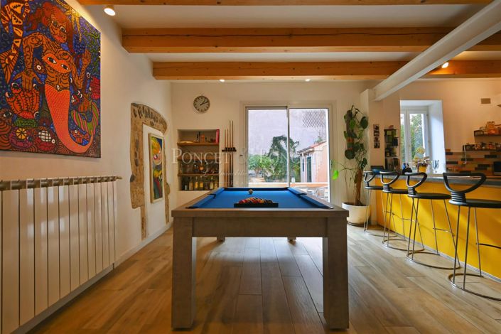 Image No.7-6 Bed House for sale