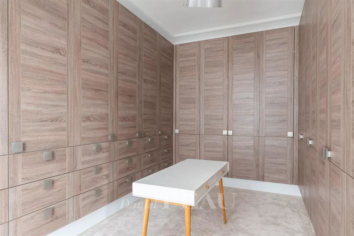 Image No.16-4 Bed Apartment for sale