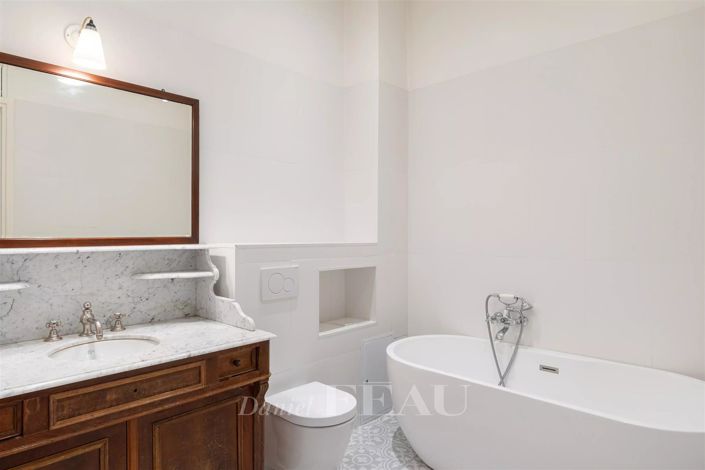 Image No.22-4 Bed Apartment for sale