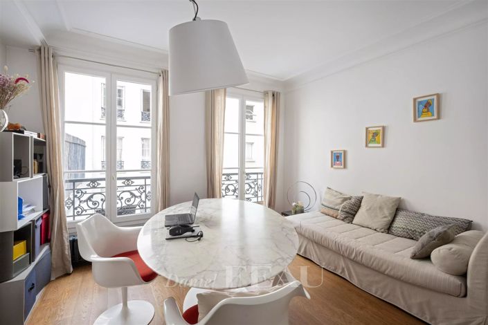 Image No.11-Appartement de 4 chambres à vendre à Paris