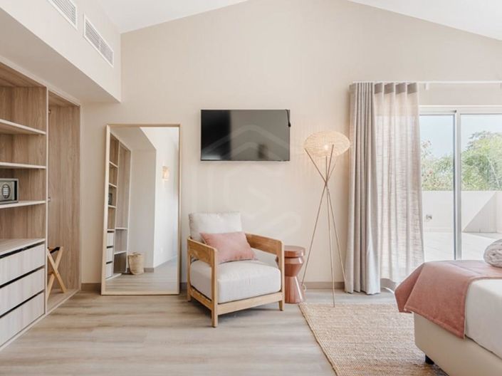 Image No.19-2 Bed House for sale