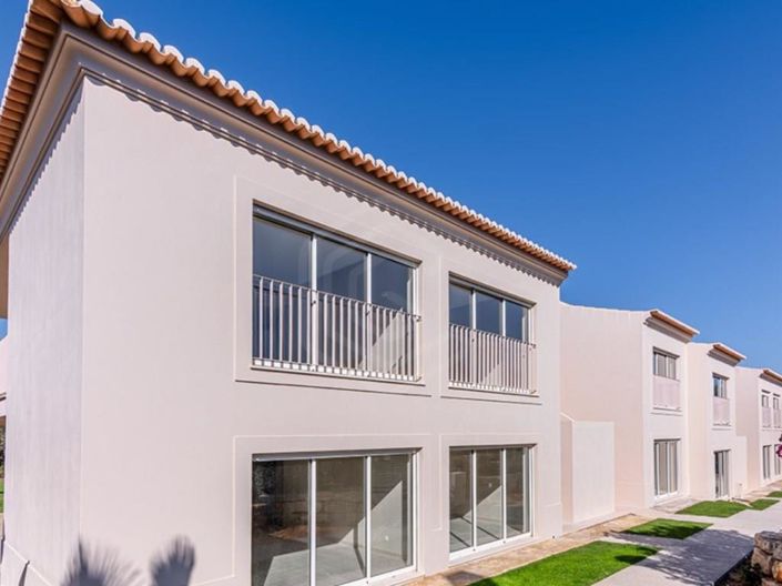 Image No.7-2 Bed House for sale