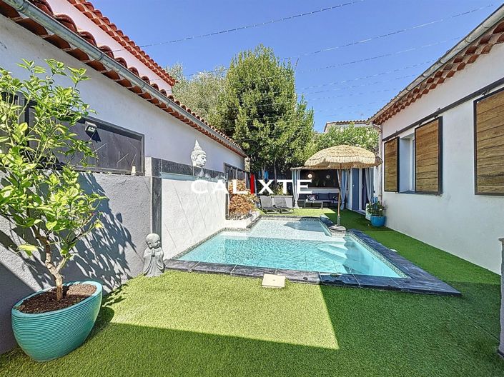 Image No.2-3 Bed House for sale