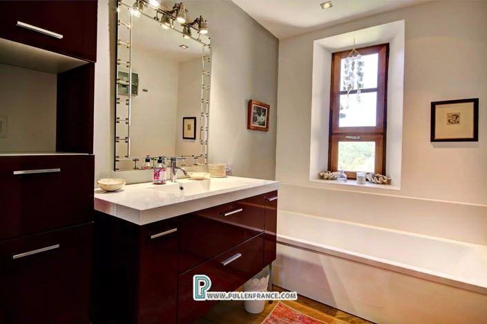 Image No.24-House for sale