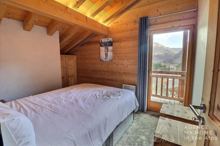 Image No.22-5 Bed House for sale