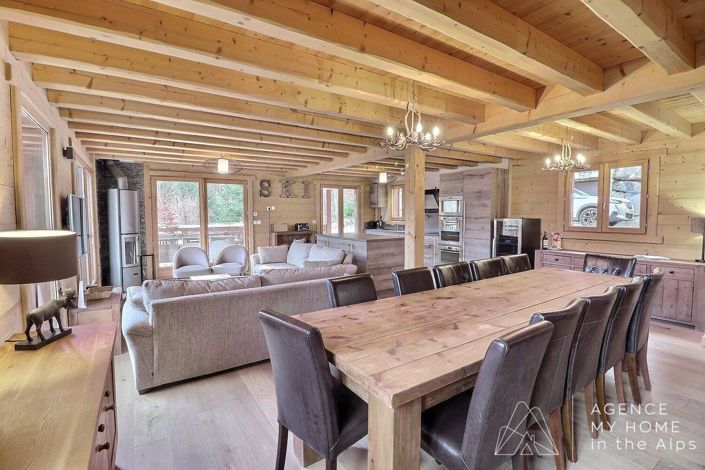 Image No.4-5 Bed House for sale