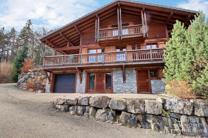 Image No.7-5 Bed House for sale