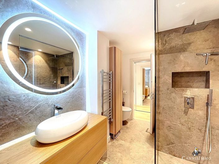 Image No.16-4 Bed Apartment for sale