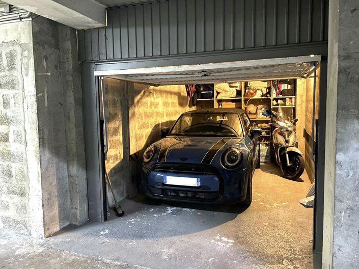 Image No.21-4 Bed Apartment for sale