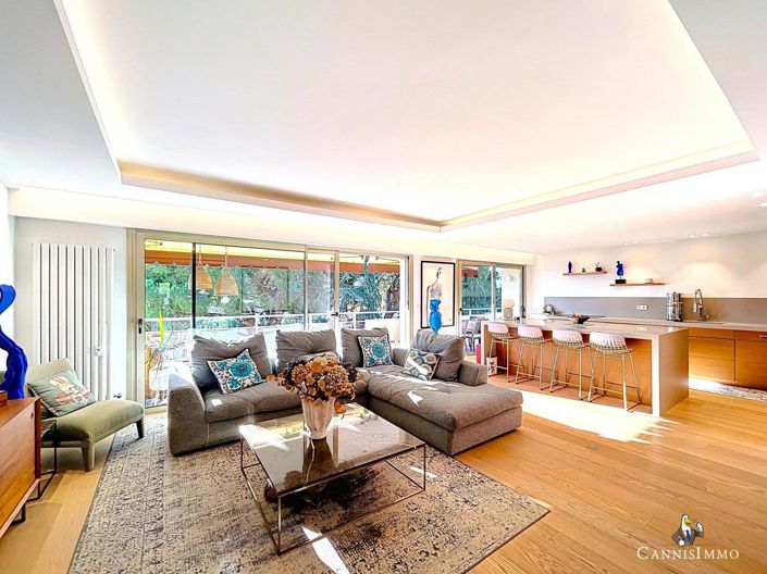 Image No.3-4 Bed Apartment for sale