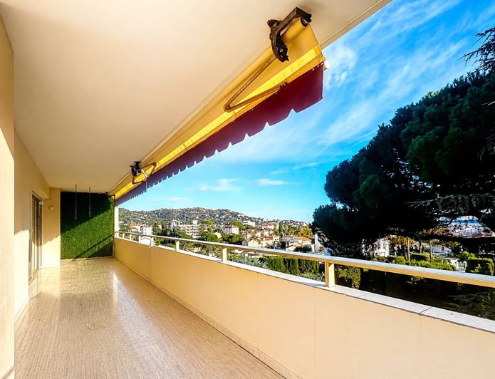 Image No.3-4 Bed Apartment for sale
