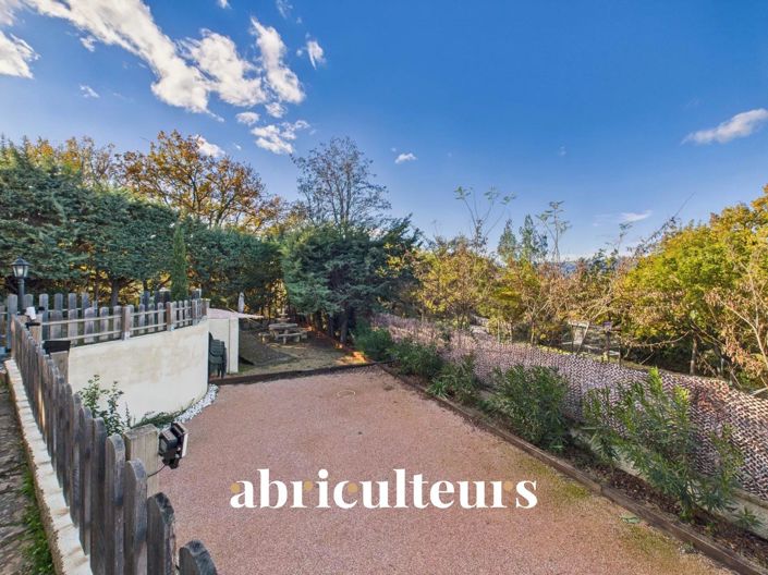 Image No.34-5 Bed House for sale