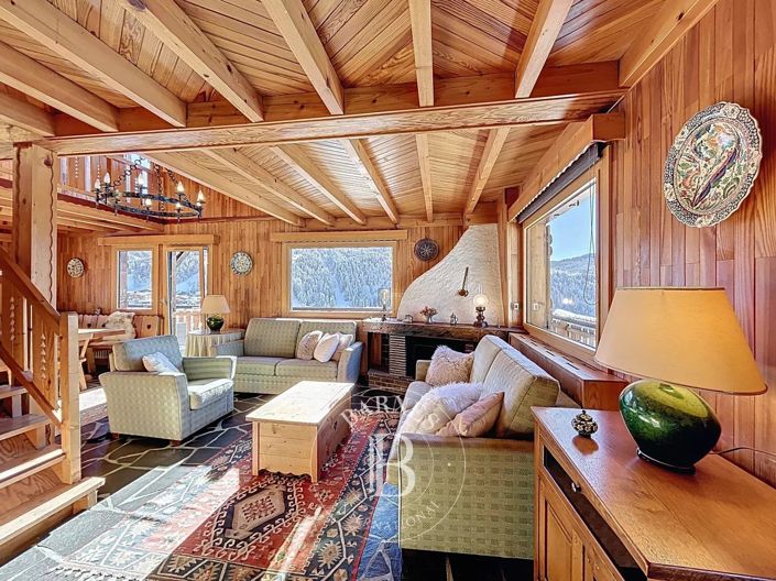 Image No.7-5 Bed House for sale