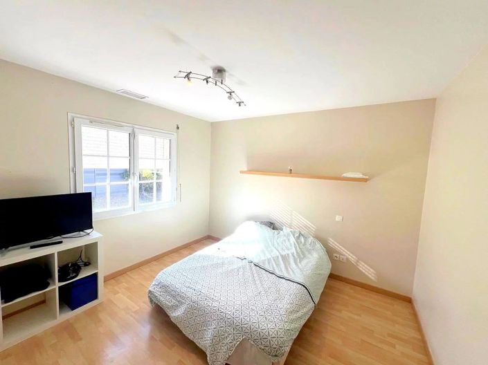 Image No.11-4 Bed House for sale