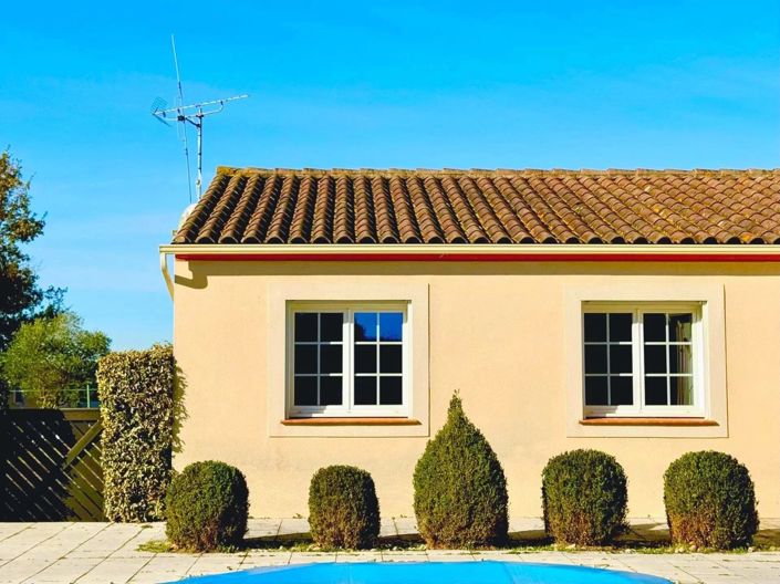 Image No.2-4 Bed House for sale