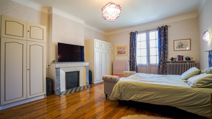 Image No.13-5 Bed House for sale