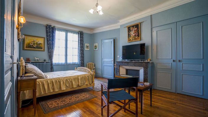 Image No.17-5 Bed House for sale