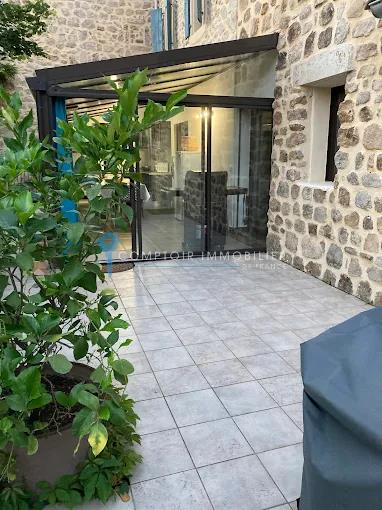 Image No.7-8 Bed House for sale