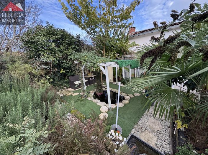 Image No.11-2 Bed House for sale