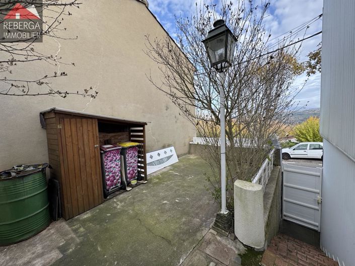 Image No.12-2 Bed House for sale