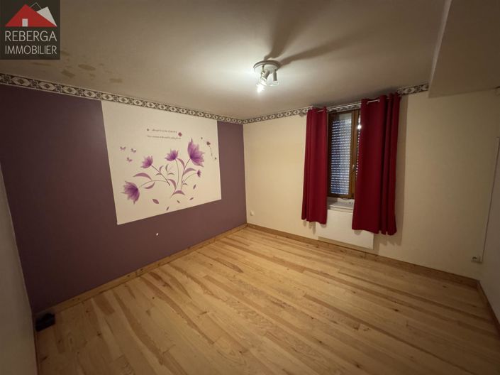 Image No.7-2 Bed House for sale