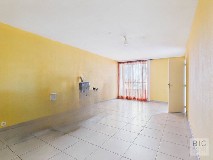 Image No.4-4 Bed Apartment for sale