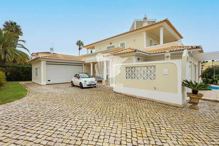 Image No.11-4 Bed House for sale