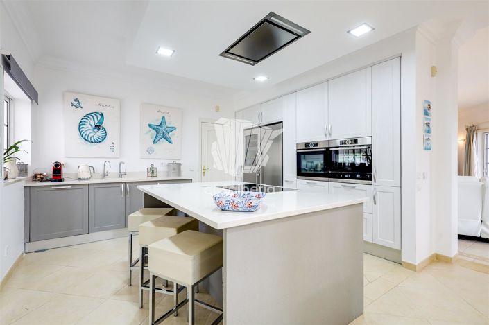 Image No.14-4 Bed House for sale