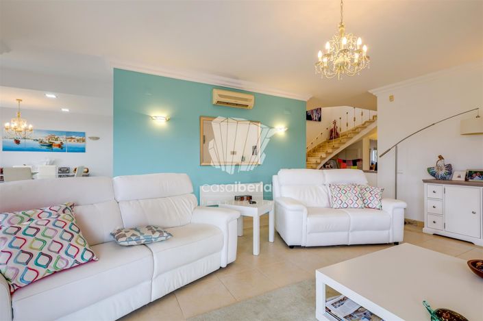 Image No.15-4 Bed House for sale