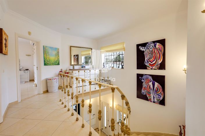 Image No.31-4 Bed House for sale