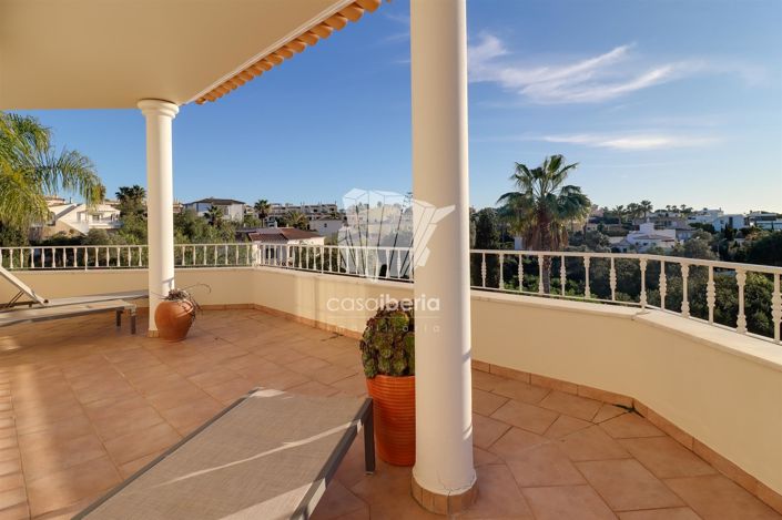 Image No.39-4 Bed House for sale